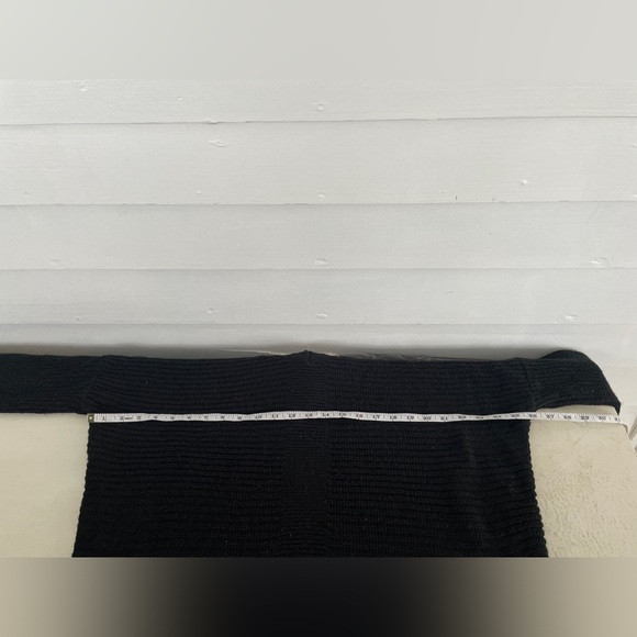 Oversized Black V-Neck Lace Back Bluenotes Knit Sweater - Picture 4 of 7